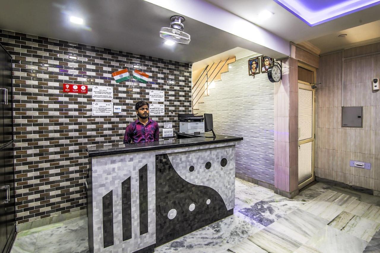 Oyo 8888 Riga Hs Deluxe Hotel Agra  Ngoại thất bức ảnh